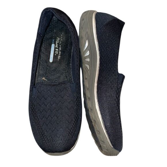 🌹Skechers Navy Relaxed Fit Slip-On Loafers - Picture 2 of 4